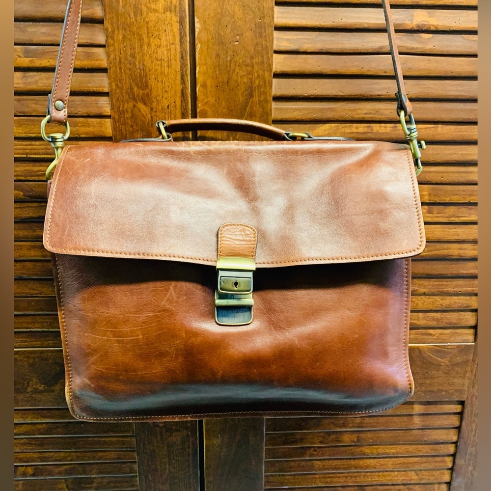 Men’s leather laptop bag